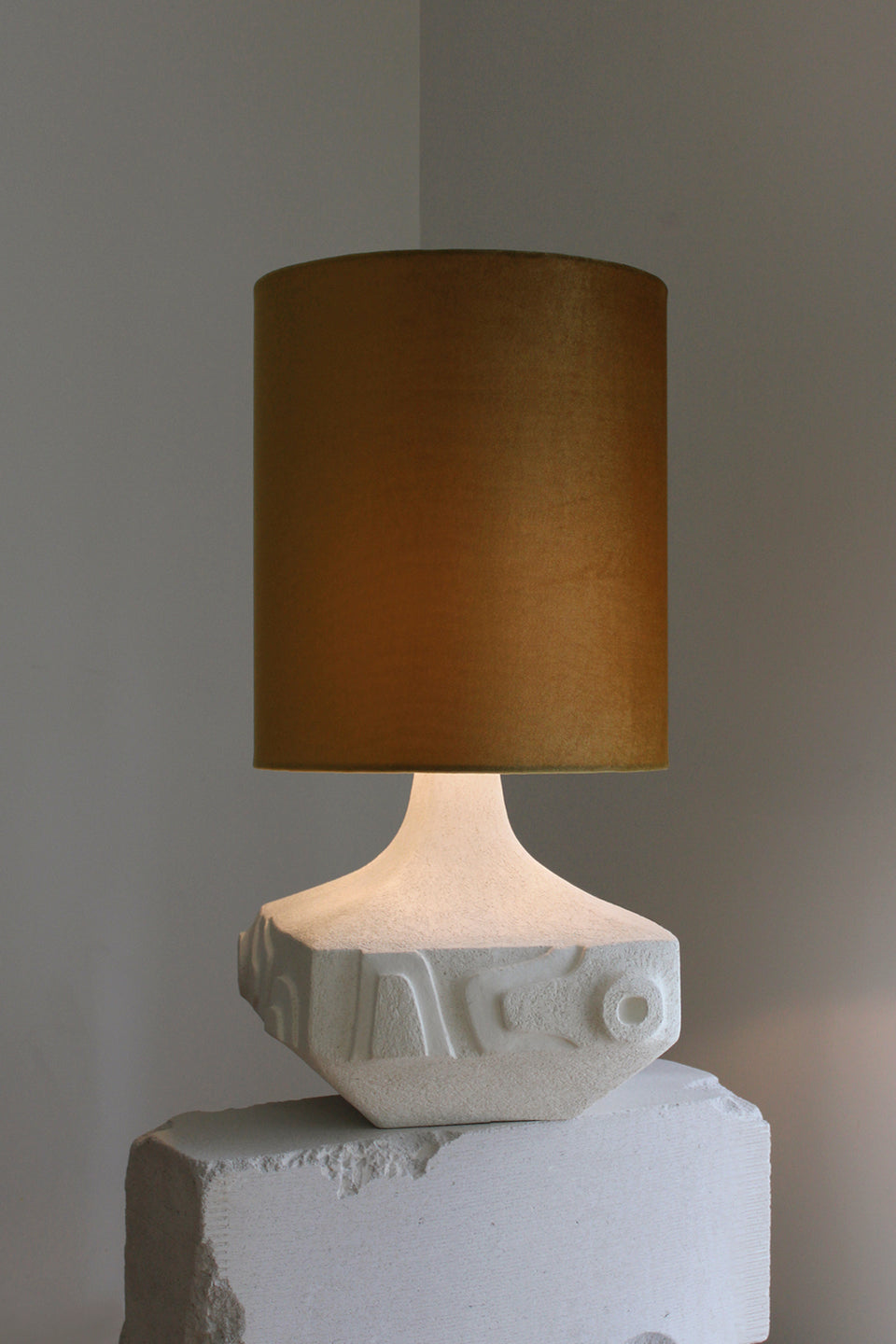 Zenith Lamp